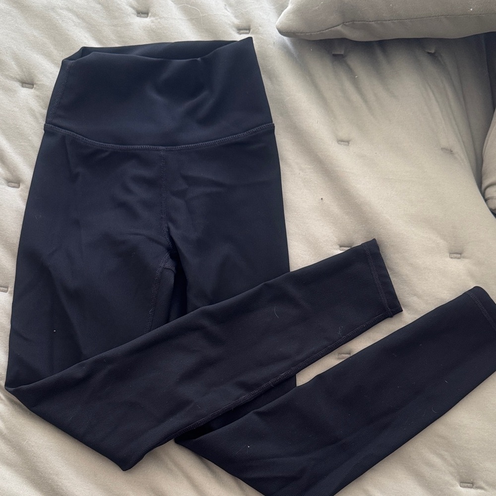 WILO Black Leggings